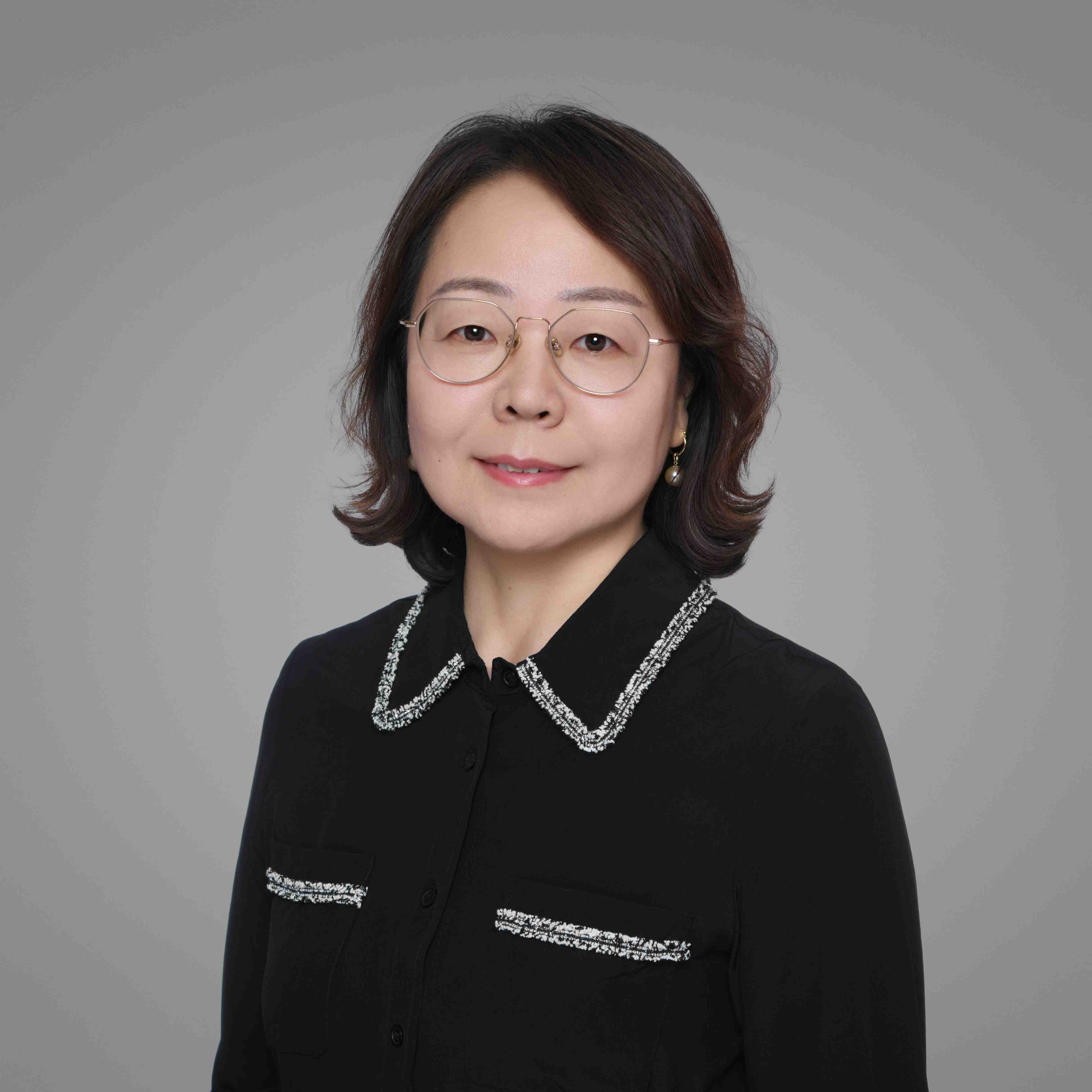 赵丽.jpg